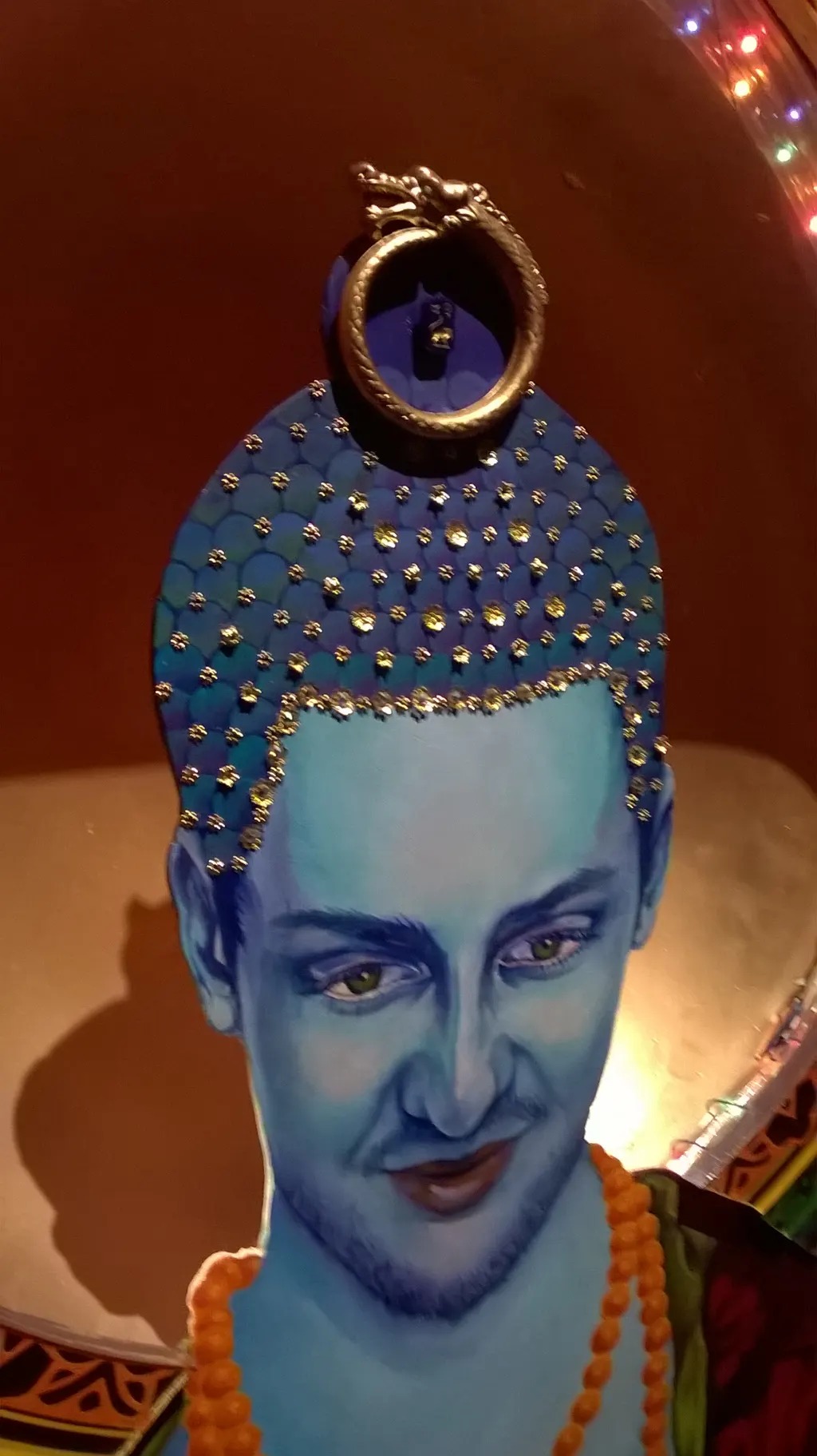 The Buddha's face and crown